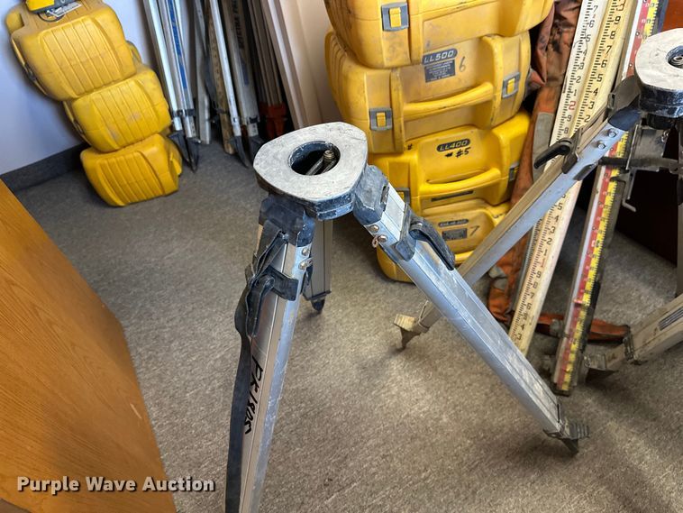 image for item FK1805 Surveying equipment