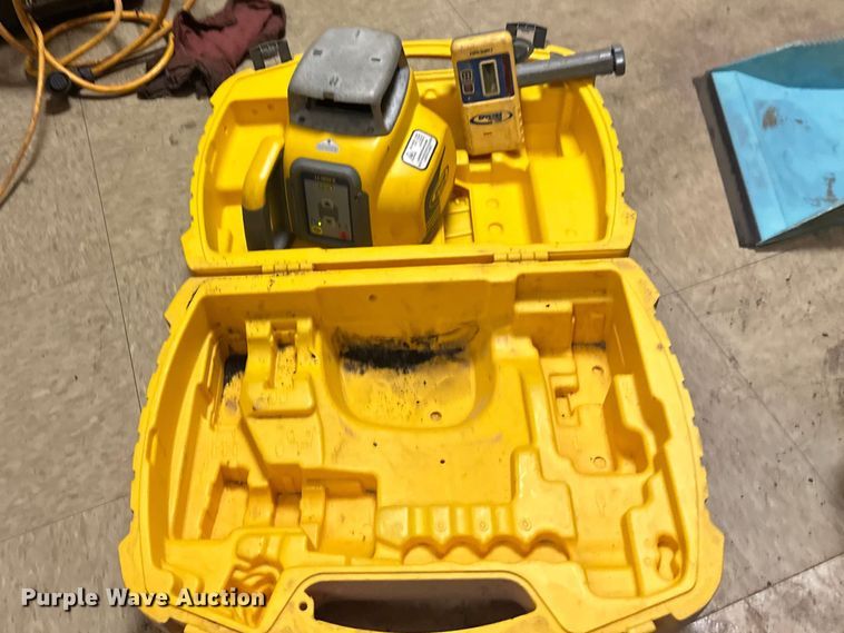 image for item FK1805 Surveying equipment