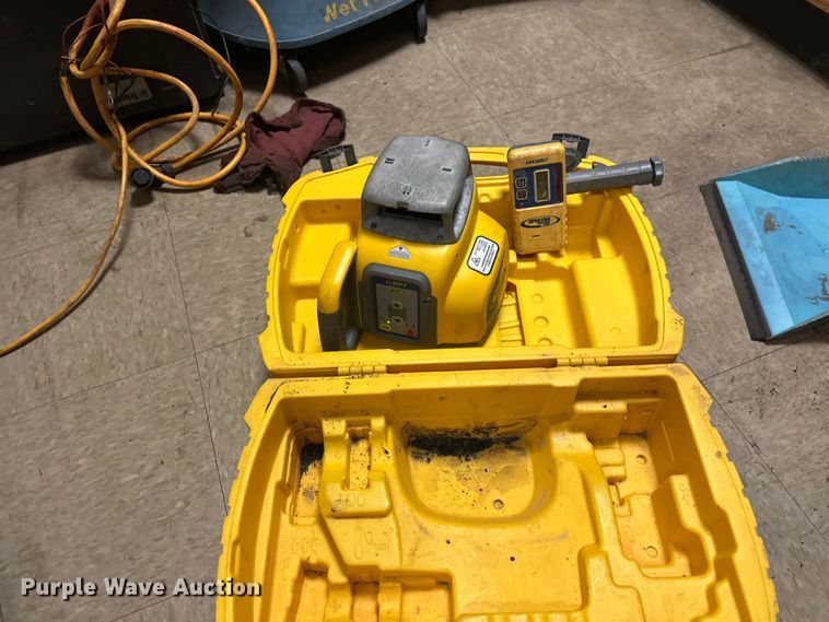 image for item FK1805 Surveying equipment