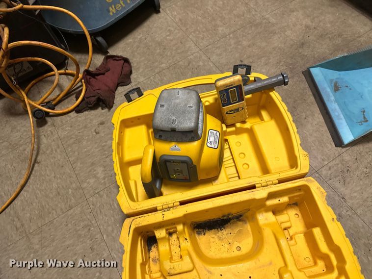 image for item FK1805 Surveying equipment