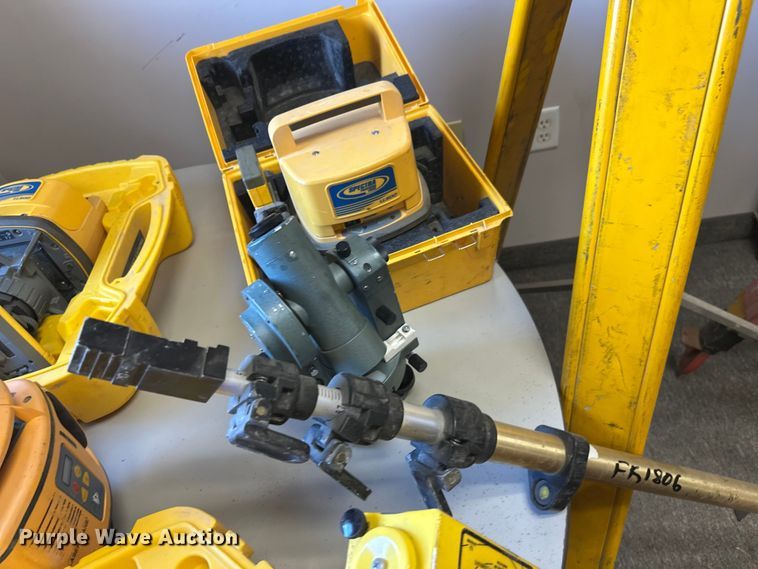 image for item FK1806 Surveying equipment