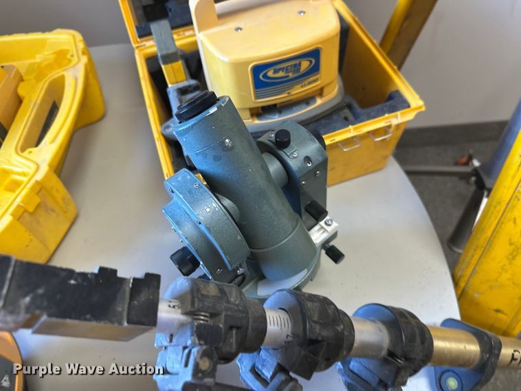 image for item FK1806 Surveying equipment