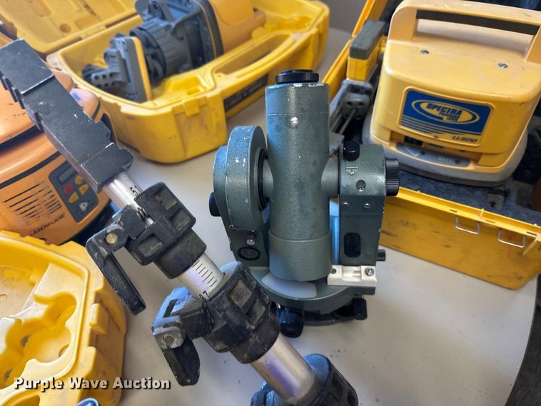 image for item FK1806 Surveying equipment