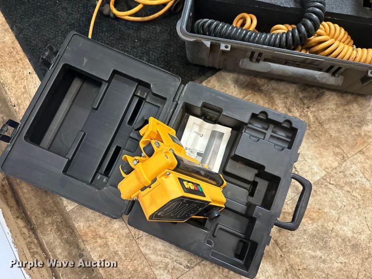 image for item FK1806 Surveying equipment