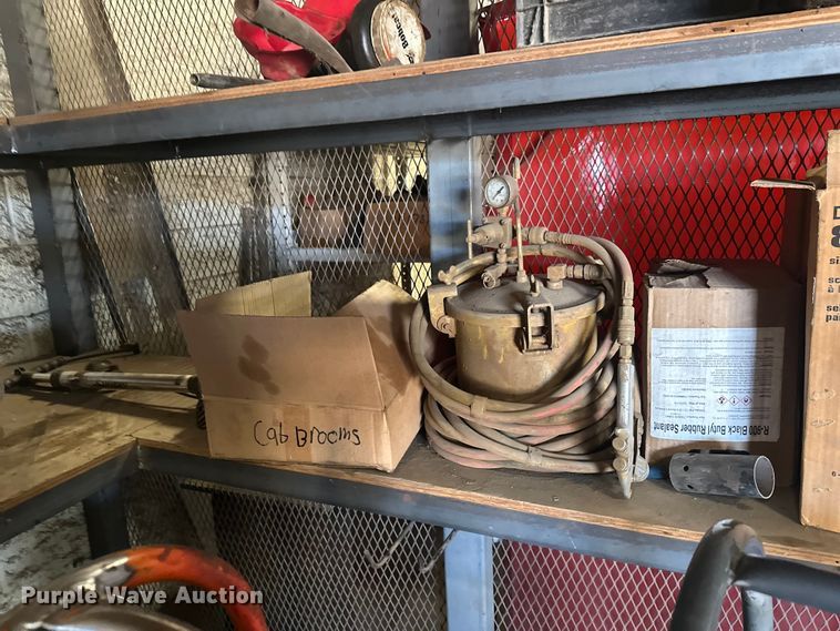 image for item FK1821 Tools