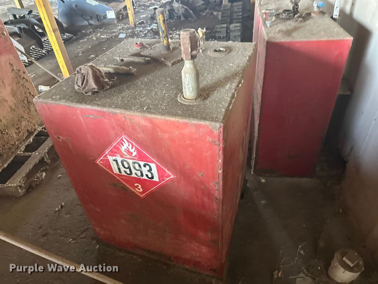 image for item FK1822 Tanks