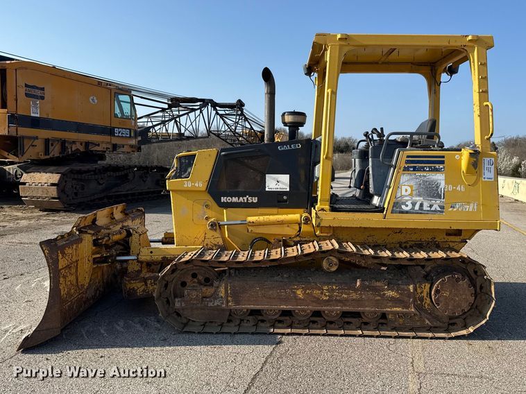 image for item DO8457 2007 Komatsu D37EX-21 dozer