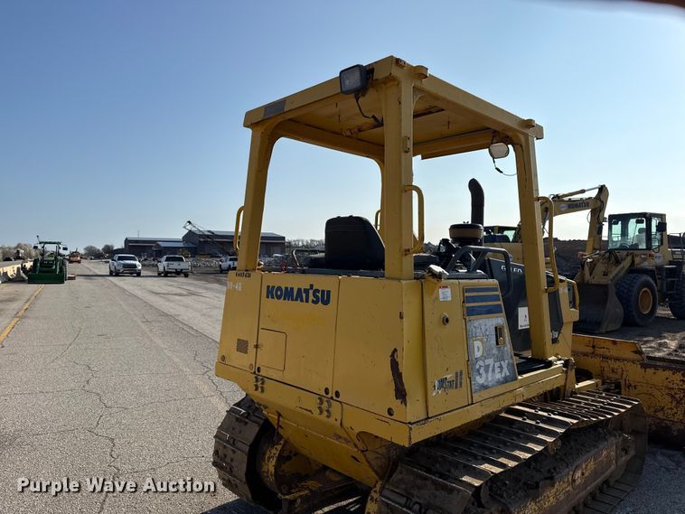 image for item DO8457 2007 Komatsu D37EX-21 dozer