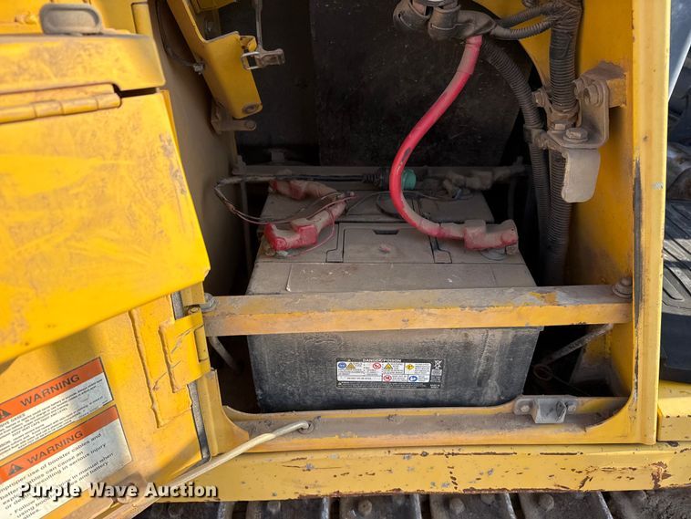 image for item DO8457 2007 Komatsu D37EX-21 dozer