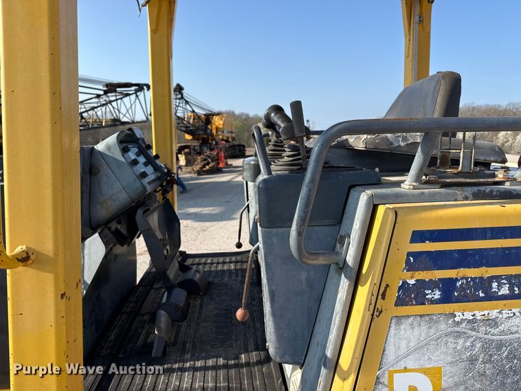 image for item DO8457 2007 Komatsu D37EX-21 dozer