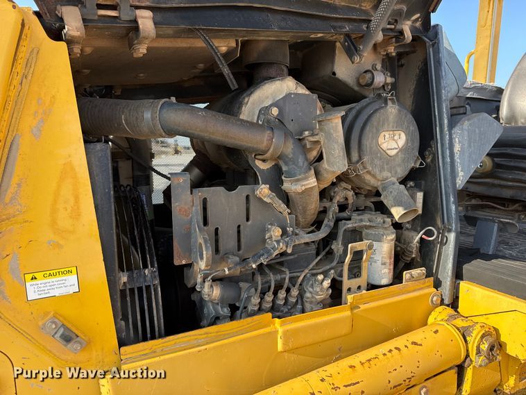 image for item DO8457 2007 Komatsu D37EX-21 dozer
