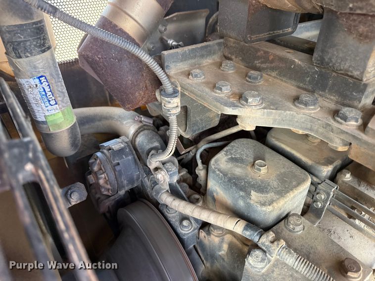 image for item DO8457 2007 Komatsu D37EX-21 dozer