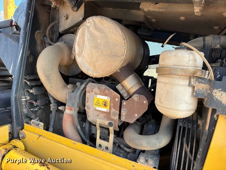 image for item DO8457 2007 Komatsu D37EX-21 dozer