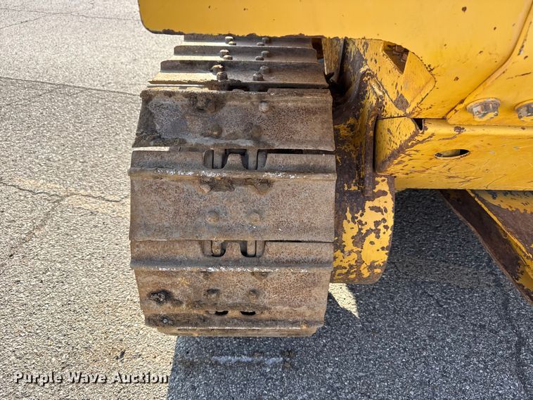 image for item DO8457 2007 Komatsu D37EX-21 dozer