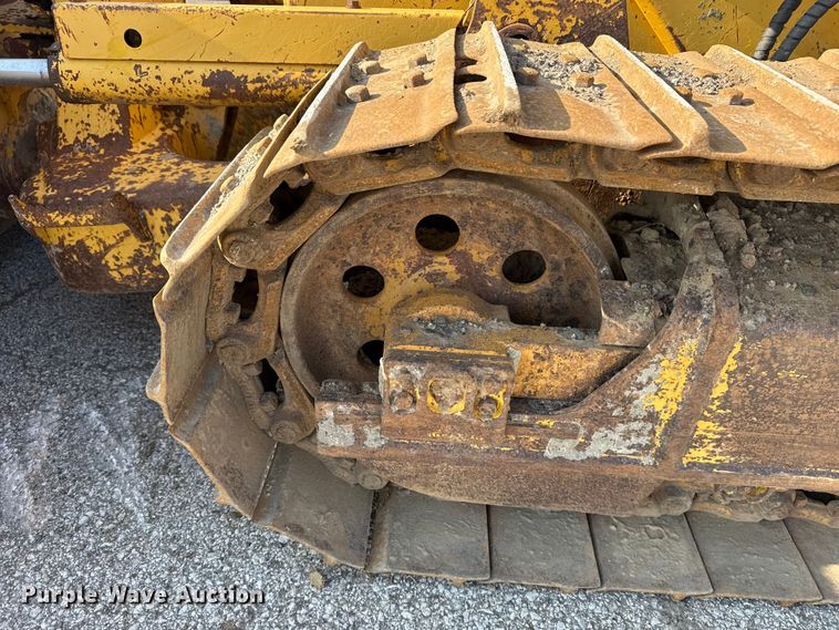 image for item DO8457 2007 Komatsu D37EX-21 dozer