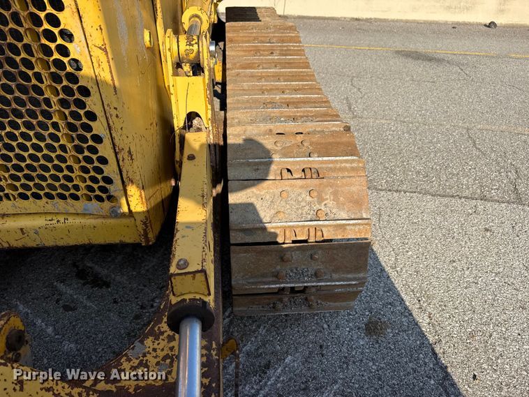 image for item DO8457 2007 Komatsu D37EX-21 dozer