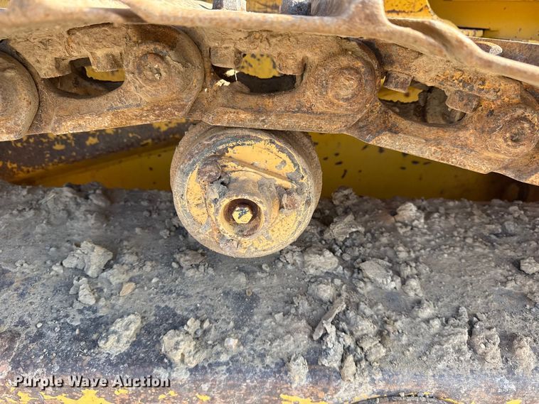 image for item DO8457 2007 Komatsu D37EX-21 dozer