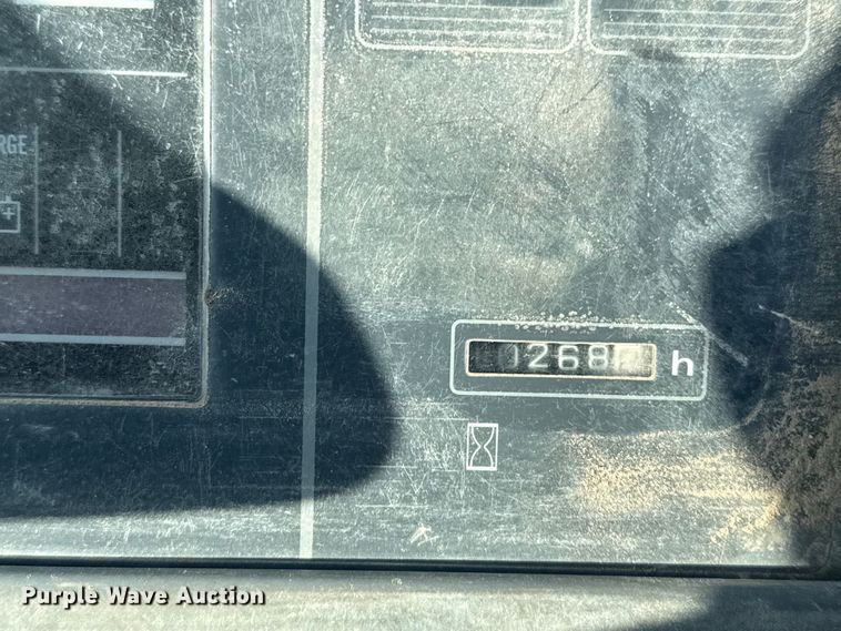 image for item DO8458 2002 Komatsu WA250 wheel loader