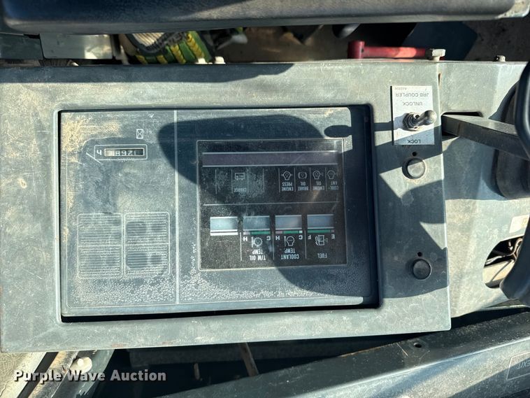 image for item DO8458 2002 Komatsu WA250 wheel loader