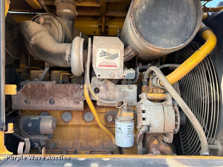 image for item DO8458 2002 Komatsu WA250 wheel loader