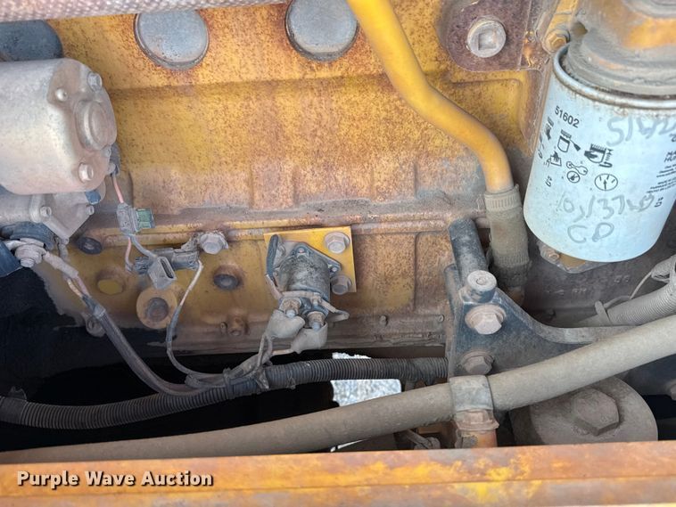 image for item DO8458 2002 Komatsu WA250 wheel loader