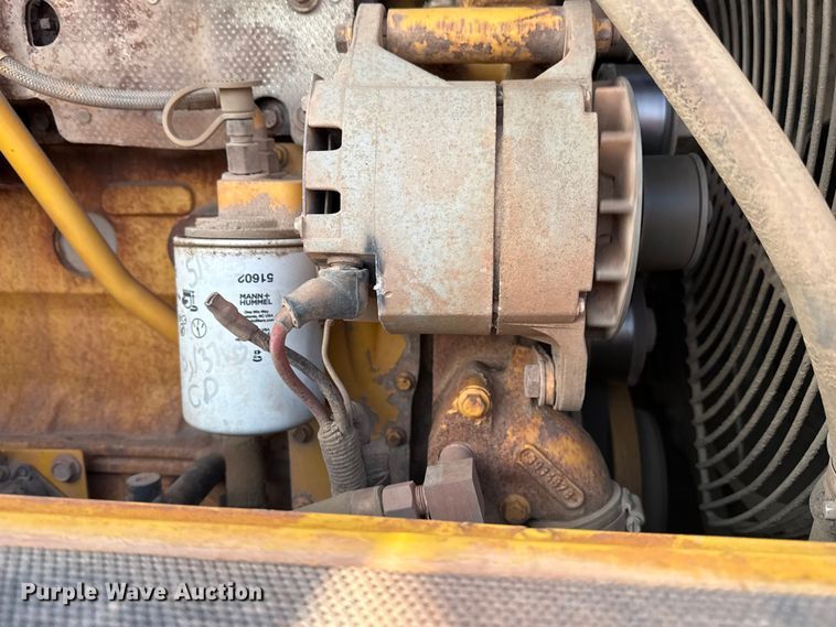 image for item DO8458 2002 Komatsu WA250 wheel loader