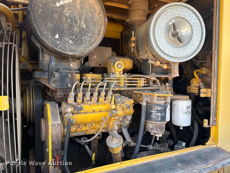 image for item DO8458 2002 Komatsu WA250 wheel loader