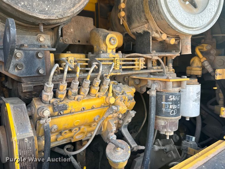 image for item DO8458 2002 Komatsu WA250 wheel loader