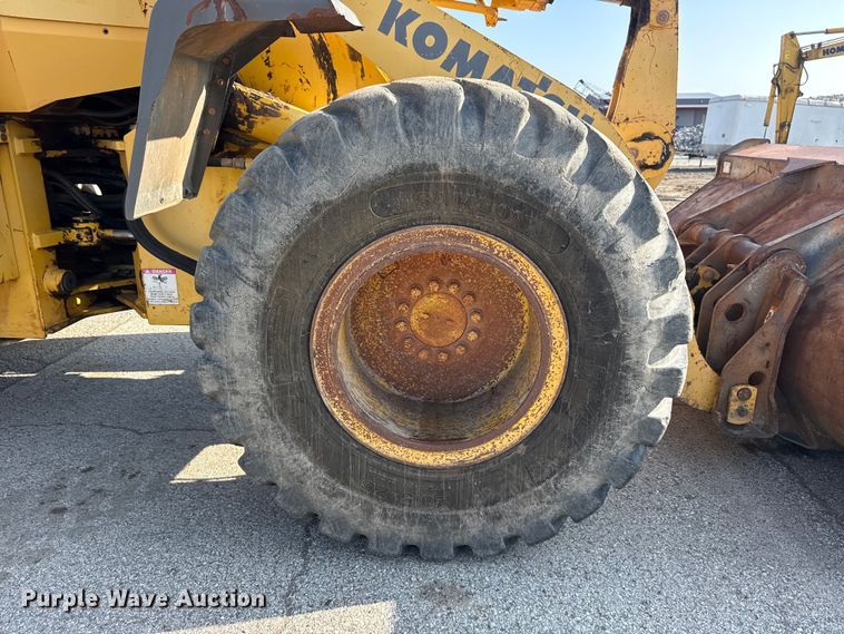 image for item DO8458 2002 Komatsu WA250 wheel loader