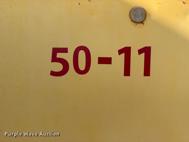 image for item DO8458 2002 Komatsu WA250 wheel loader