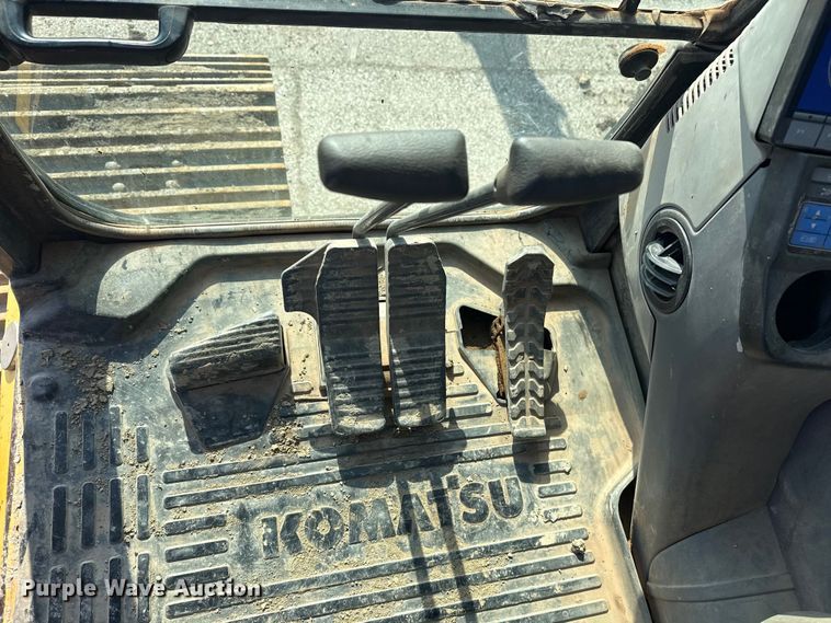 image for item DO8459 2012 Komatsu PC290LC-10 excavator