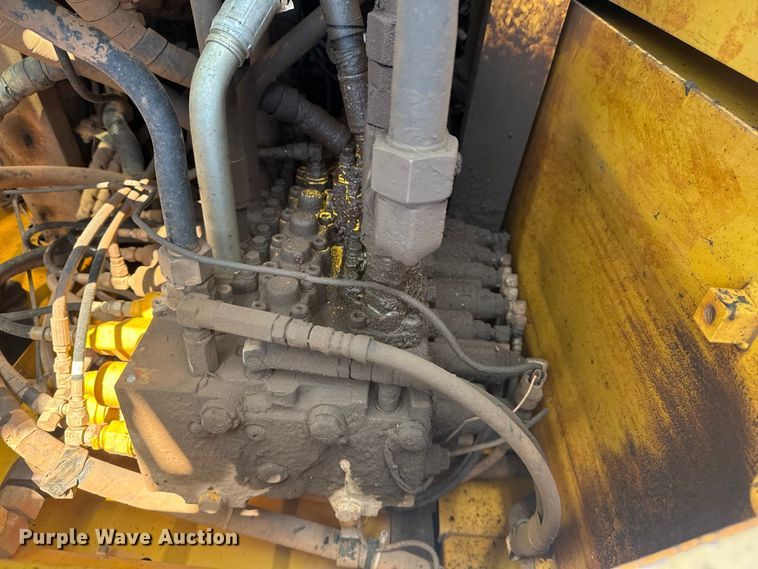 image for item DO8459 2012 Komatsu PC290LC-10 excavator