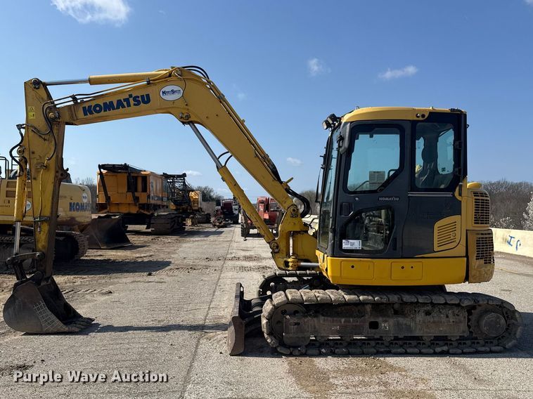 image for item DO8460 2017 Komatsu PC88MR-10 mini excavator