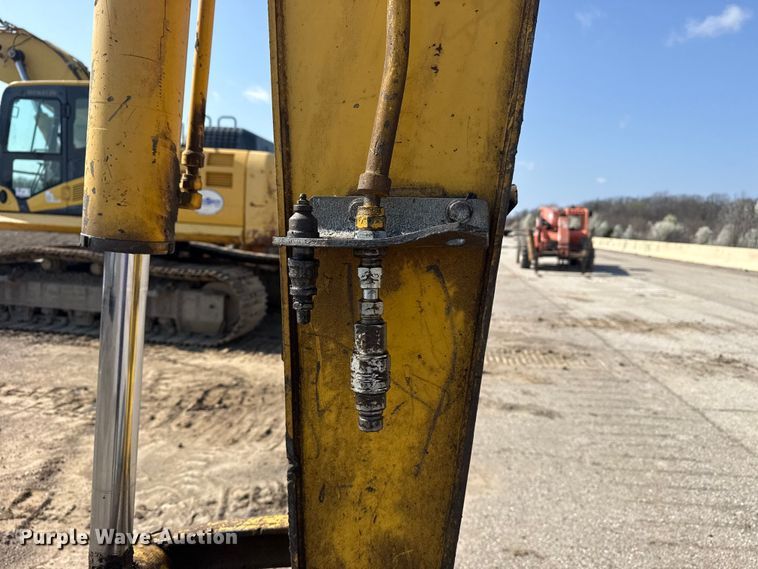 image for item DO8460 2017 Komatsu PC88MR-10 mini excavator