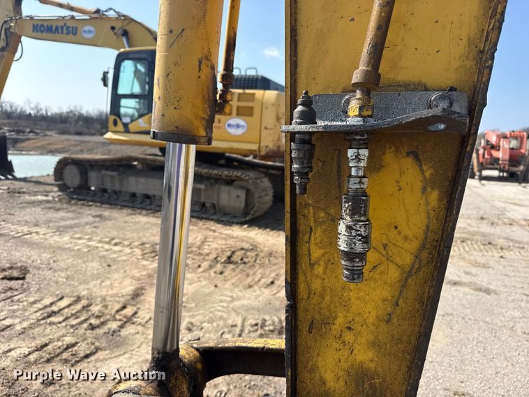 image for item DO8460 2017 Komatsu PC88MR-10 mini excavator