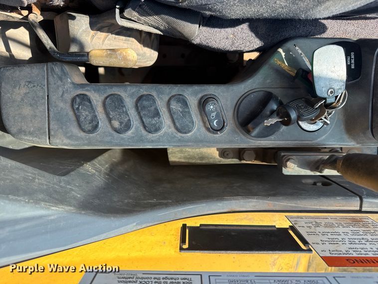 image for item DO8460 2017 Komatsu PC88MR-10 mini excavator