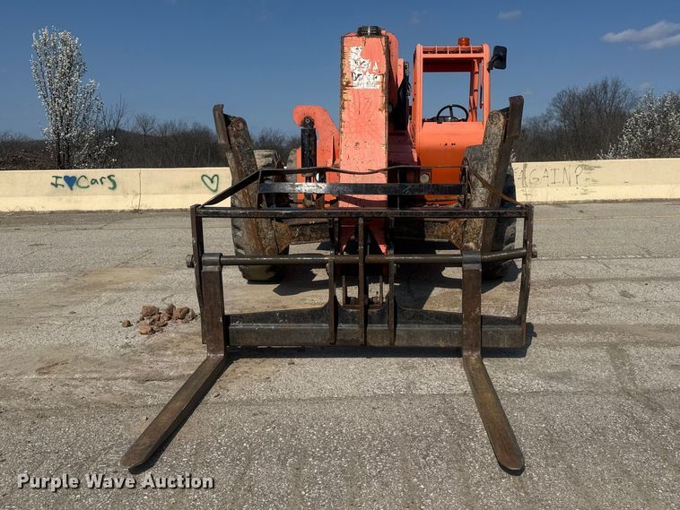 image for item DO8464 JLG Skytrak 10042 telehandler