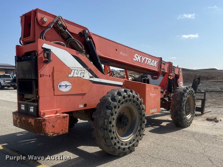 image for item DO8464 JLG Skytrak 10042 telehandler