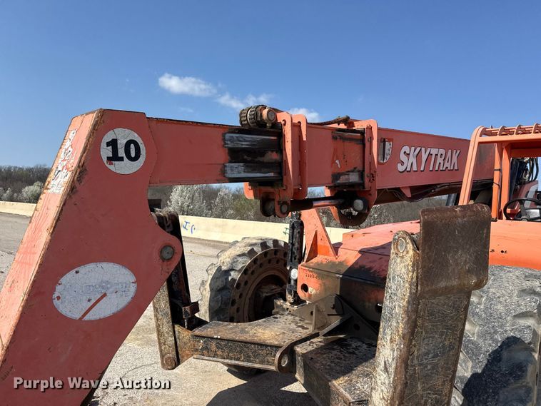 image for item DO8464 JLG Skytrak 10042 telehandler