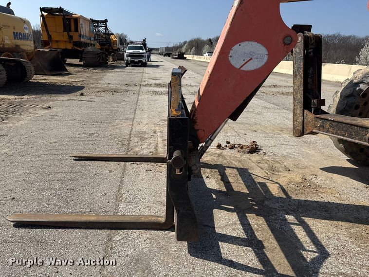 image for item DO8464 JLG Skytrak 10042 telehandler