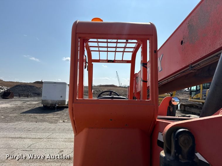 image for item DO8464 JLG Skytrak 10042 telehandler