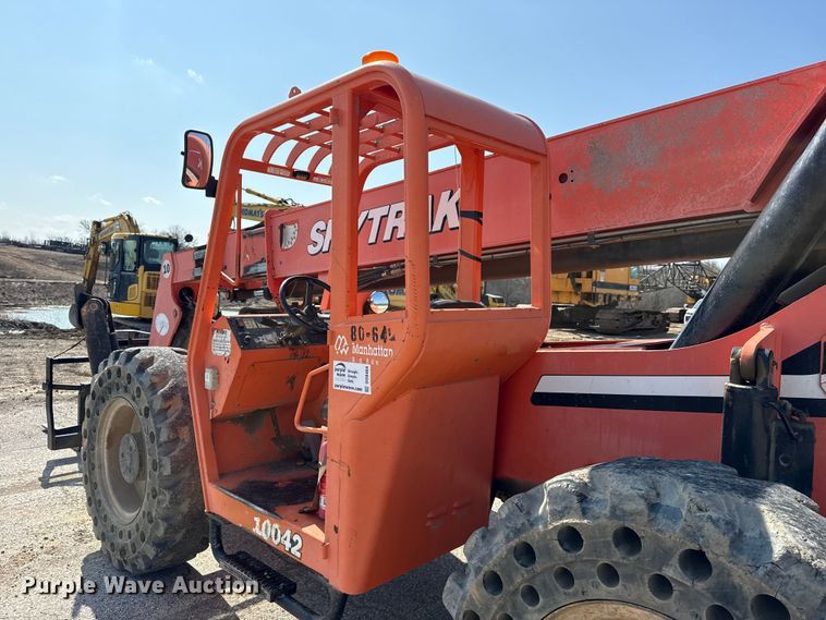 image for item DO8464 JLG Skytrak 10042 telehandler