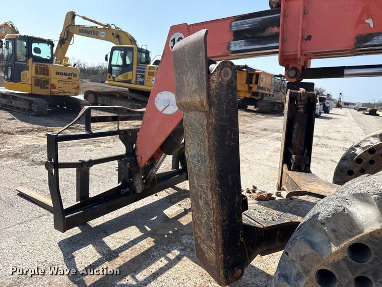 image for item DO8464 JLG Skytrak 10042 telehandler
