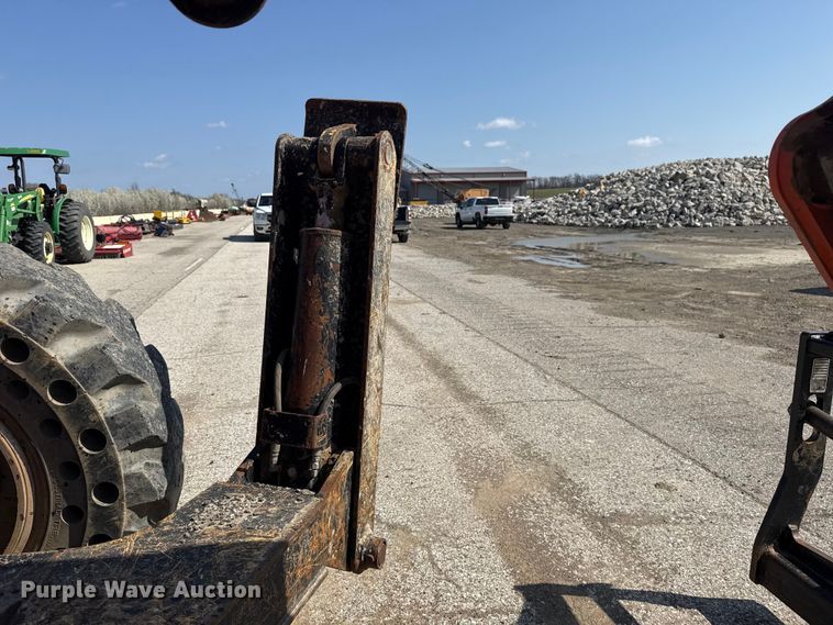 image for item DO8464 JLG Skytrak 10042 telehandler