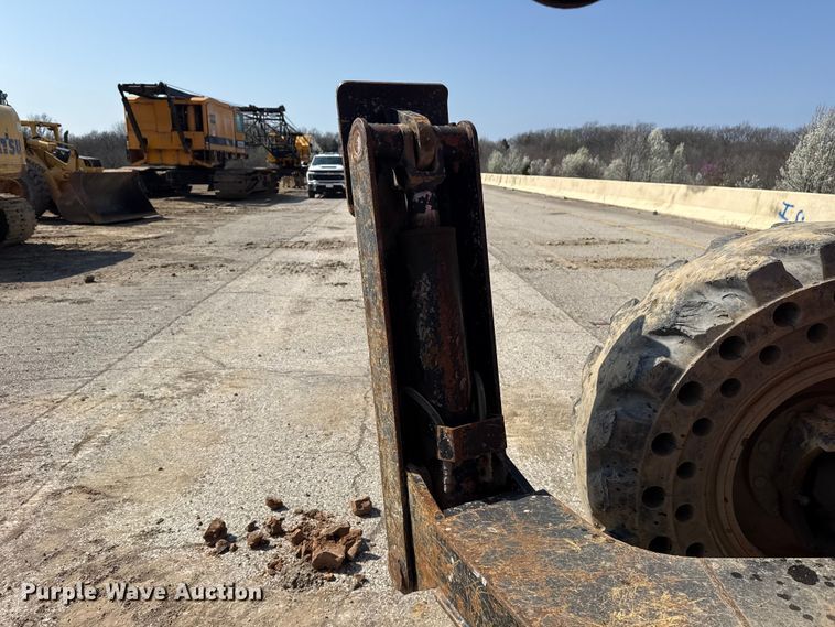 image for item DO8464 JLG Skytrak 10042 telehandler