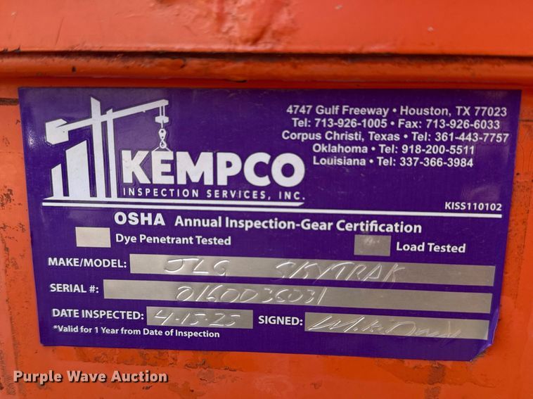 image for item DO8464 JLG Skytrak 10042 telehandler