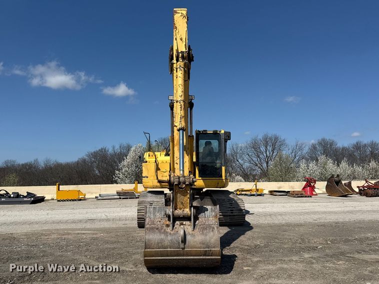 image for item DO8465 2012 Komatsu PC228USLC-8 excavator