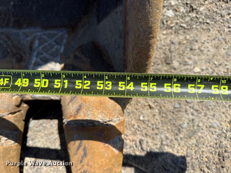 image for item DO8465 2012 Komatsu PC228USLC-8 excavator