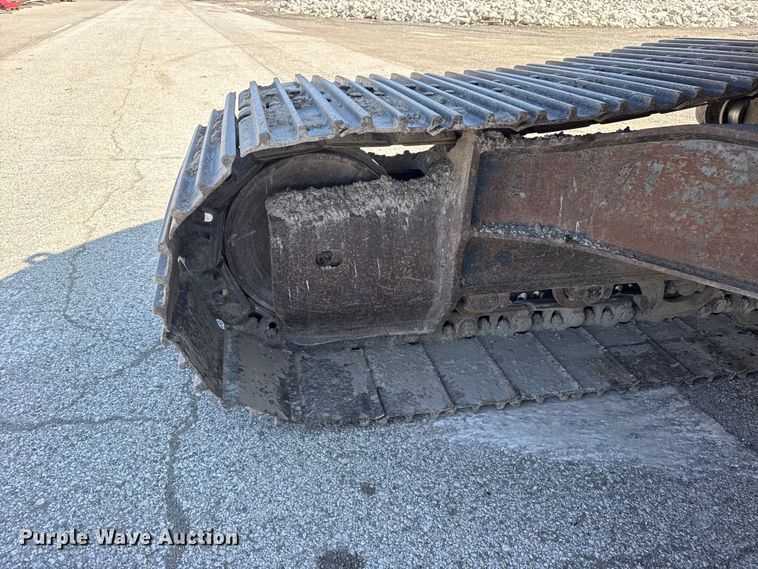 image for item DO8465 2012 Komatsu PC228USLC-8 excavator