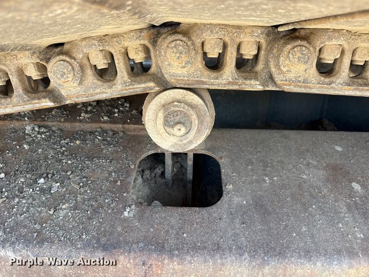 image for item DO8465 2012 Komatsu PC228USLC-8 excavator